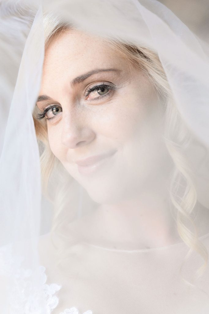 ToadberryHall-WeddingPhoto-bridal